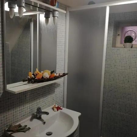 Apartman Fivestay - Cabela Traditional Tower House Stunning View *